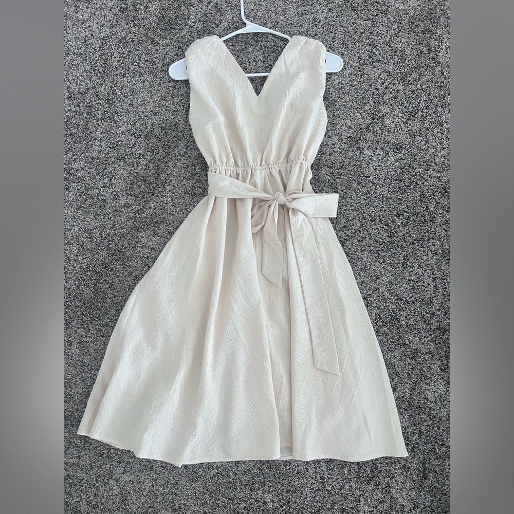 SHEIN Women’s Sleeveless Cream Dress Size XS Size 2